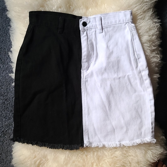 Lazy Oaf Dresses & Skirts - Lazy Oaf skirt